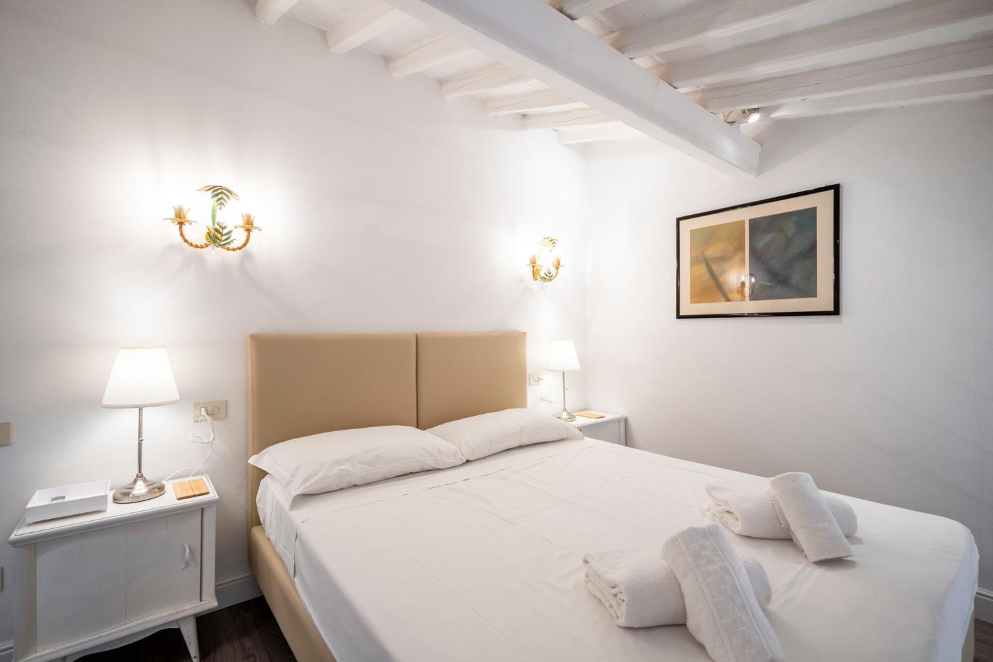 The Luxor Suites - Capponi ฟลอเรนซ์ ภายนอก รูปภาพ